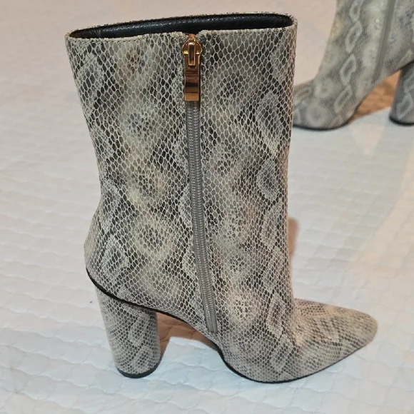 Fashion Nova Snakeskin Heeled Boots - Picture 3 of 10